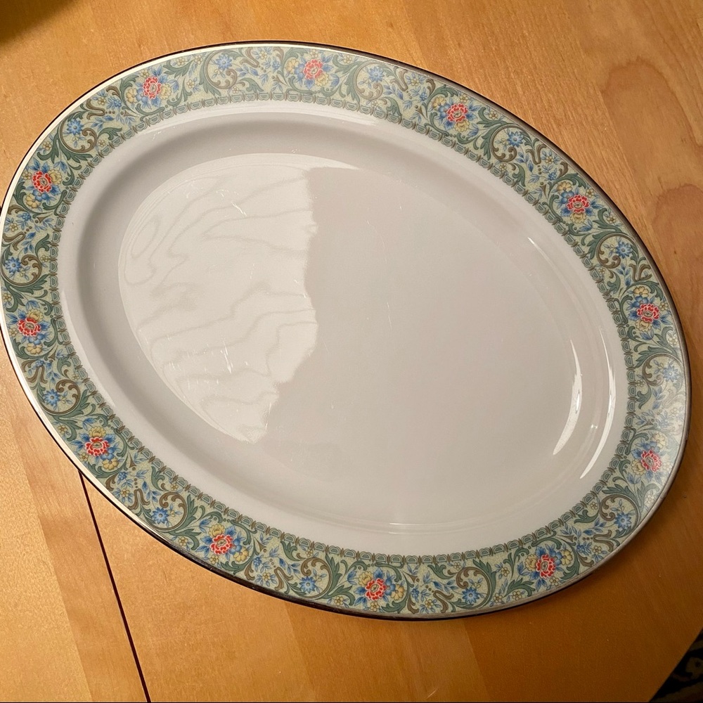 13" NORITAKE Oval Serving Platter- Isolde, perfect condition